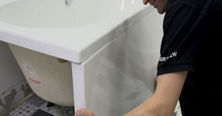Установка экрана под ванну - цена за работу от 4103 руб. в Бугульме